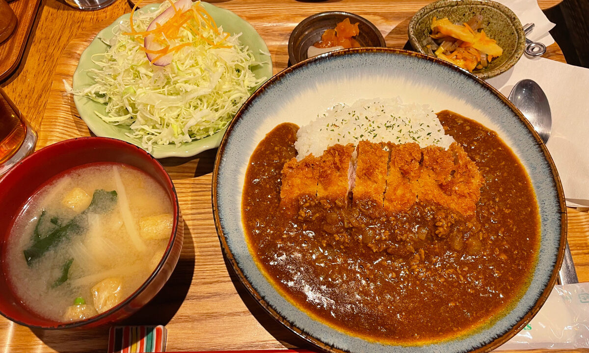 吉祥寺 もがめ食堂 カツカレー